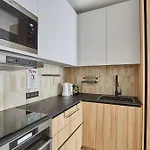 Апартаменты In The Heart Of - Marais *