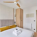 In The Heart Of - Marais Апартаменты *